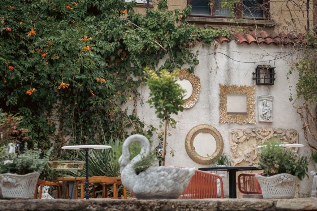 Conferințe corporate exclusive desfășurate la EkoGroup Vila București